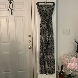 Forever 21 Jumpsuit/Romper Size S